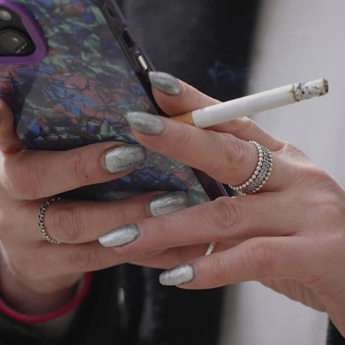 UK introduces a bill that would eventually make the purchase of cigarettes illegal
